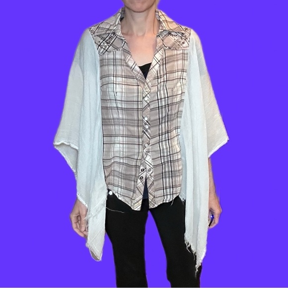 Johnny Cash poncho upcycle shear raw hem - Picture 4 of 11